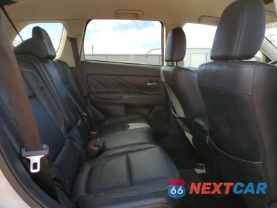 Zdjęcie 11 z 13 samochodu: 2018 MITSUBISHI OUTLANDER SE VIN:JA4J24A53JZ070776 - miniatura