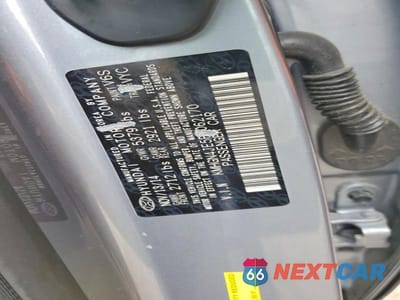 Zdjęcie 12 z 12 samochodu: 2015 HYUNDAI GENESIS 3.8L VIN:KMHGN4JE5FU062170 - miniatura