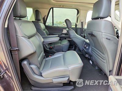 Zdjęcie 11 z 13 samochodu: 2025 FORD EXPEDITION MAX ACTIVE VIN:1FMJK1J86SEA26502 - miniatura