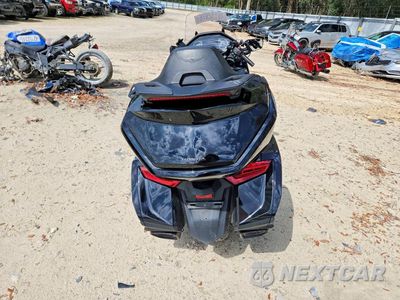 Czwarte zdjęcie samochodu z boku: 2023 HONDA GL1800 D VIN:JH2SC7957PK502078 - miniatura