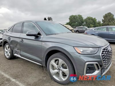 Czwarte zdjęcie samochodu z boku: 2021 AUDI Q5 SPORTBACK PREMIUM PLUS VIN:WA15AAFY6M2126180 - miniatura
