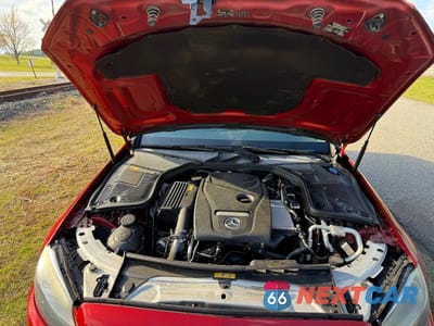 Zdjęcie 7 z 10 samochodu: 2016 MERCEDES-BENZ C 300 VIN:55SWF4JB9GU111608 - miniatura