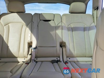 Zdjęcie 10 z 12 samochodu: 2018 AUDI Q7 PRESTIGE VIN:WA1VAAF77JD003995 - miniatura