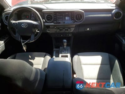 Zdjęcie 8 z 11 samochodu: 2020 TOYOTA TACOMA TRD SPORT VIN:3TMAZ5CNXLM131968 - miniatura