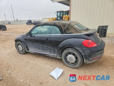 Drugie zdjęcie samochodu z przodu: 2015 VOLKSWAGEN BEETLE 1.8T VIN:3VW517AT9FM814672 - miniatura
