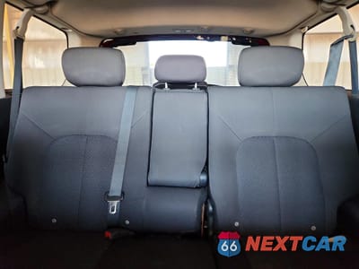 Zdjęcie 10 z 13 samochodu: 2008 MITSUBISHI ENDEAVOR LS VIN:4A4MN21SX8E043380 - miniatura