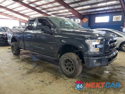 Czwarte zdjęcie samochodu z boku: 2016 FORD F150 SUPER CAB VIN:1FTEX1EP1GFB39770 - miniatura