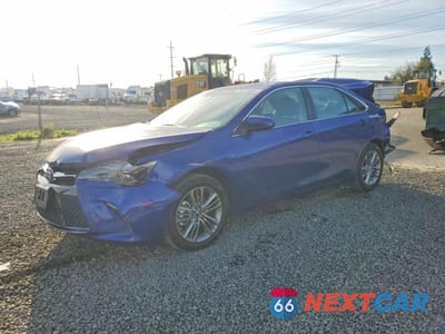 2015 TOYOTA CAMRY SE 4T1BF1FK8FU967748 - główne zdjęcie licytacji z USA - miniatura