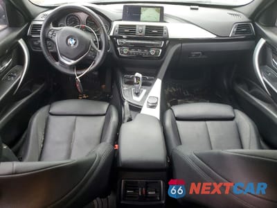 Zdjęcie 8 z 13 samochodu: 2018 BMW 330 XI VIN:WBA8D9C5XJA614744 - miniatura