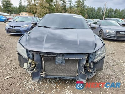 Piąte zdjęcie samochodu w środku: 2016 VOLKSWAGEN PASSAT SE VIN:1VWBT7A33GC028625 - miniatura