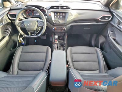 Zdjęcie 8 z 13 samochodu: 2022 CHEVROLET TRAILBLAZER RS VIN:KL79MTSL4NB054009 - miniatura
