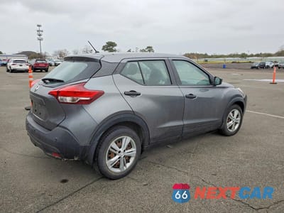 Trzecie zdjęcie samochodu z tyłu: 2020 NISSAN KICKS S VIN:3N1CP5BV0LL534902 - miniatura