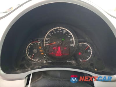 Zdjęcie 9 z 12 samochodu: 2013 VOLKSWAGEN BEETLE VIN:3VW5P7ATXDM822632 - miniatura