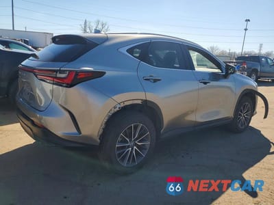 Trzecie zdjęcie samochodu z tyłu: 2022 LEXUS NX 350 PREMIUM VIN:2T2GGCEZ4NC013796 - miniatura