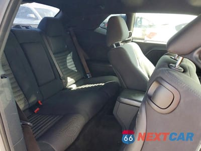 Zdjęcie 10 z 11 samochodu: 2013 DODGE CHALLENGER SXT VIN:2C3CDYAG6DH616111 - miniatura