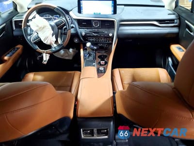 Zdjęcie 8 z 12 samochodu: 2022 LEXUS RX 350L BASE VIN:JTJHZKFA6N2036935 - miniatura