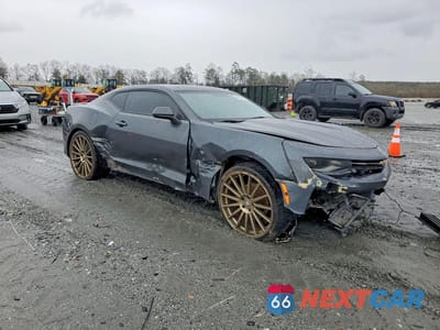 Czwarte zdjęcie samochodu z boku: 2018 CHEVROLET CAMARO LT VIN:1G1FB1RS6J0113640 - miniatura