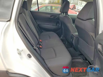 Zdjęcie 11 z 13 samochodu: 2023 TOYOTA COROLLA CROSS LE VIN:7MUCAABG5PV050027 - miniatura