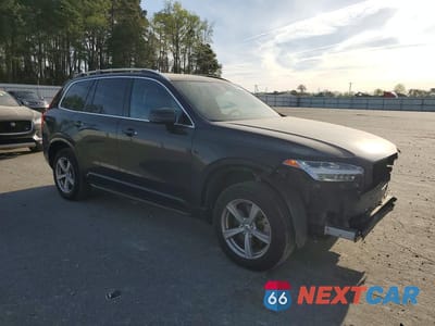 Czwarte zdjęcie samochodu z boku: 2018 VOLVO XC90 T5 VIN:YV4102CK5J1368325 - miniatura