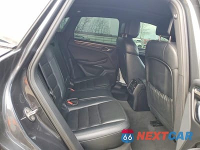 Zdjęcie 11 z 13 samochodu: 2017 PORSCHE MACAN GTS VIN:WP1AG2A56HLB50385 - miniatura