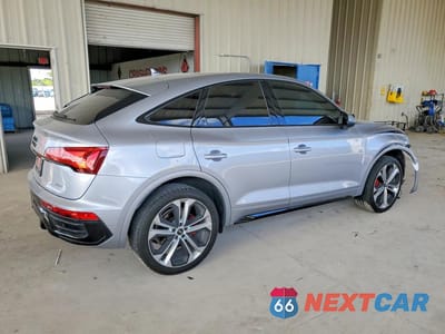 Trzecie zdjęcie samochodu z tyłu: 2024 AUDI Q5 SPORTBACK PRM PLS 45 VIN:WA15AAFY3R2007137 - miniatura