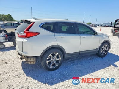 Trzecie zdjęcie samochodu z tyłu: 2018 HONDA CR-V EX VIN:5J6RW1H58JL001743 - miniatura