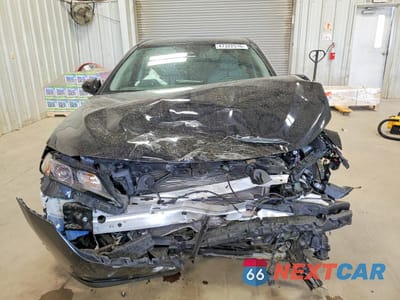 Piąte zdjęcie samochodu w środku: 2024 TOYOTA CAMRY HYBRID SE VIN:4T1S31AK7RU631741 - miniatura