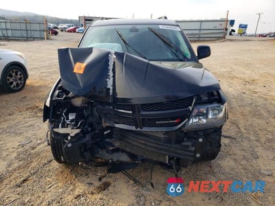 Piąte zdjęcie samochodu w środku: 2018 DODGE JOURNEY SXT VIN:3C4PDCBB9JT381399 - miniatura