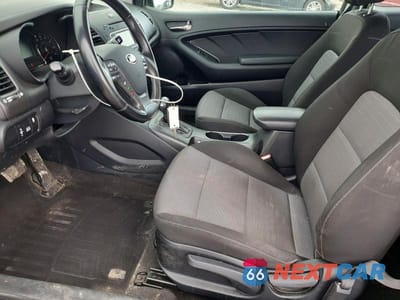 Zdjęcie 7 z 12 samochodu: 2016 KIA FORTE KOUP EX VIN:KNAFX6A88G5632896 - miniatura