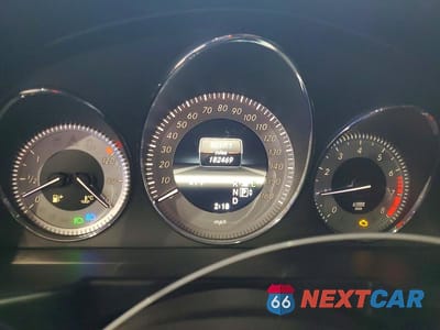 Zdjęcie 9 z 12 samochodu: 2013 MERCEDES-BENZ GLK 350 4MATIC VIN:WDCGG8JB2DF941486 - miniatura