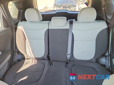 Zdjęcie 10 z 13 samochodu: 2015 KIA SOUL BASE VIN:KNDJN2A24F7207783 - miniatura