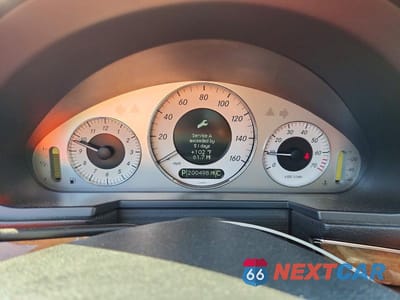 Zdjęcie 9 z 11 samochodu: 2007 MERCEDES-BENZ E 350 VIN:WDBUF56X77B113684 - miniatura