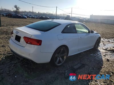 Trzecie zdjęcie samochodu z tyłu: 2014 AUDI S5 PREMIUM PLUS VIN:WAUCGAFR3EA015580 - miniatura