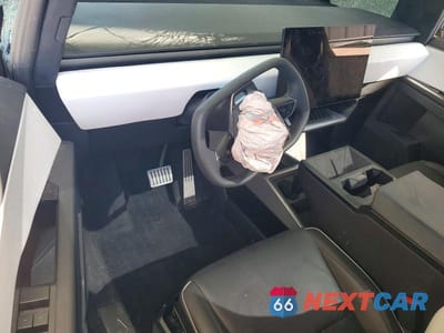 Zdjęcie 8 z 12 samochodu: 2024 TESLA CYBERTRUCK VIN:7G2CEHED0RA016281 - miniatura