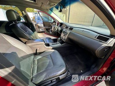 Piąte zdjęcie samochodu w środku: 2008 CHEVROLET IMPALA SUPER SPORT VIN:2G1WD58C389145408 - miniatura
