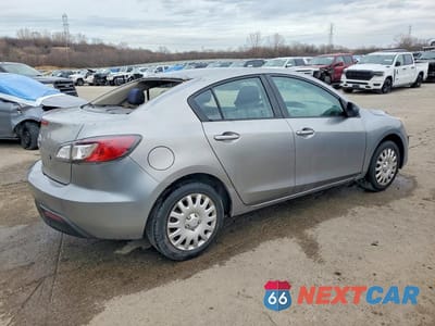 Trzecie zdjęcie samochodu z tyłu: 2010 MAZDA 3 I VIN:JM1BL1SF3A1279074 - miniatura