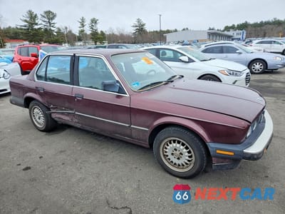 Czwarte zdjęcie samochodu z boku: 1987 BMW 325 E AUTOMATIC VIN:WBAAE6405H1706290 - miniatura