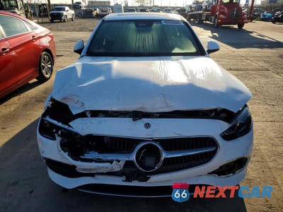 Piąte zdjęcie samochodu w środku: 2023 MERCEDES-BENZ C 300 VIN:W1KAF4GB8PR089345 - miniatura