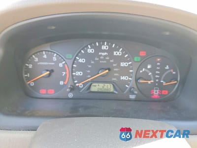 Zdjęcie 9 z 12 samochodu: 2000 HONDA ACCORD SE VIN:JHMCG5670YC040193 - miniatura