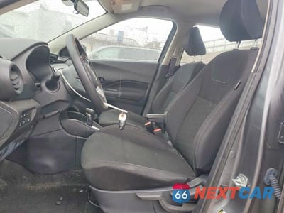 Zdjęcie 7 z 12 samochodu: 2021 NISSAN KICKS S VIN:3N1CP5BV1ML528379 - miniatura