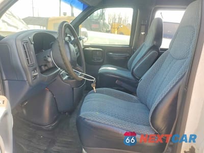 Zdjęcie 7 z 12 samochodu: 1999 CHEVROLET EXPRESS G2500 VIN:1GAGG25R6X1038245 - miniatura