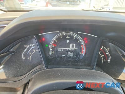 Zdjęcie 9 z 11 samochodu: 2017 HONDA CIVIC LX VIN:19XFC2F51HE012855 - miniatura