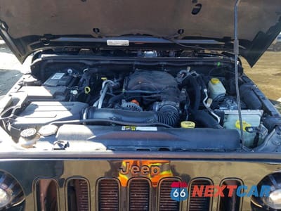Zdjęcie 11 z 13 samochodu: 2015 JEEP WRANGLER UNLIMITED SAHARA VIN:1C4BJWEGXFL663789 - miniatura