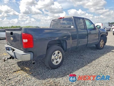 Trzecie zdjęcie samochodu z tyłu: 2009 CHEVROLET SILVERADO C1500 LT VIN:2GCEC290991122692 - miniatura