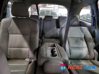 Zdjęcie 10 z 13 samochodu: 2017 HONDA ODYSSEY EXL VIN:5FNRL5H62HB014709 - miniatura