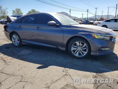 Czwarte zdjęcie samochodu z boku: 2019 HONDA ACCORD LX VIN:1HGCV1F19KA008214 - miniatura