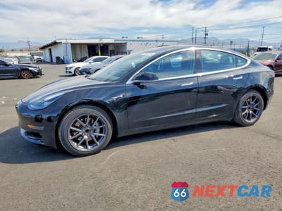 2018 TESLA MODEL 3 5YJ3E1EA9JF012477 - główne zdjęcie licytacji z USA - miniatura