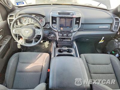 Zdjęcie 8 z 13 samochodu: 2024 RAM 1500 BIG HORN VIN:1C6SRFFT0RN141709 - miniatura