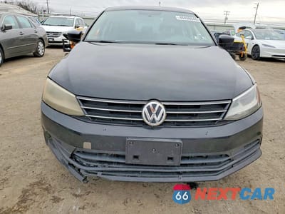 Piąte zdjęcie samochodu w środku: 2016 VOLKSWAGEN JETTA S VIN:3VW267AJ3GM402722 - miniatura