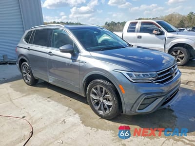 Czwarte zdjęcie samochodu z boku: 2022 VOLKSWAGEN TIGUAN SE VIN:3VV3B7AX1NM152189 - miniatura
